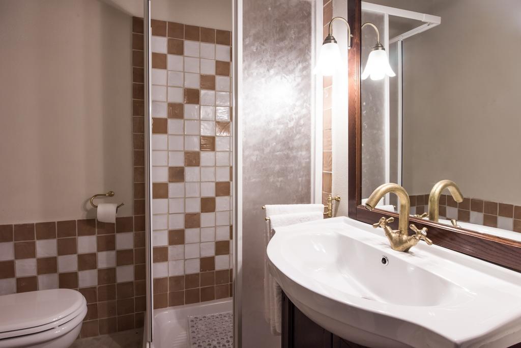 Bed and Breakfast Domus In Castro Montecchio  Zimmer foto